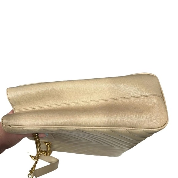 Authentic Saint Laurent YSL Grain De Poudre Matelasse Shoulder Tote in Tan Gold - Picture 5 of 16